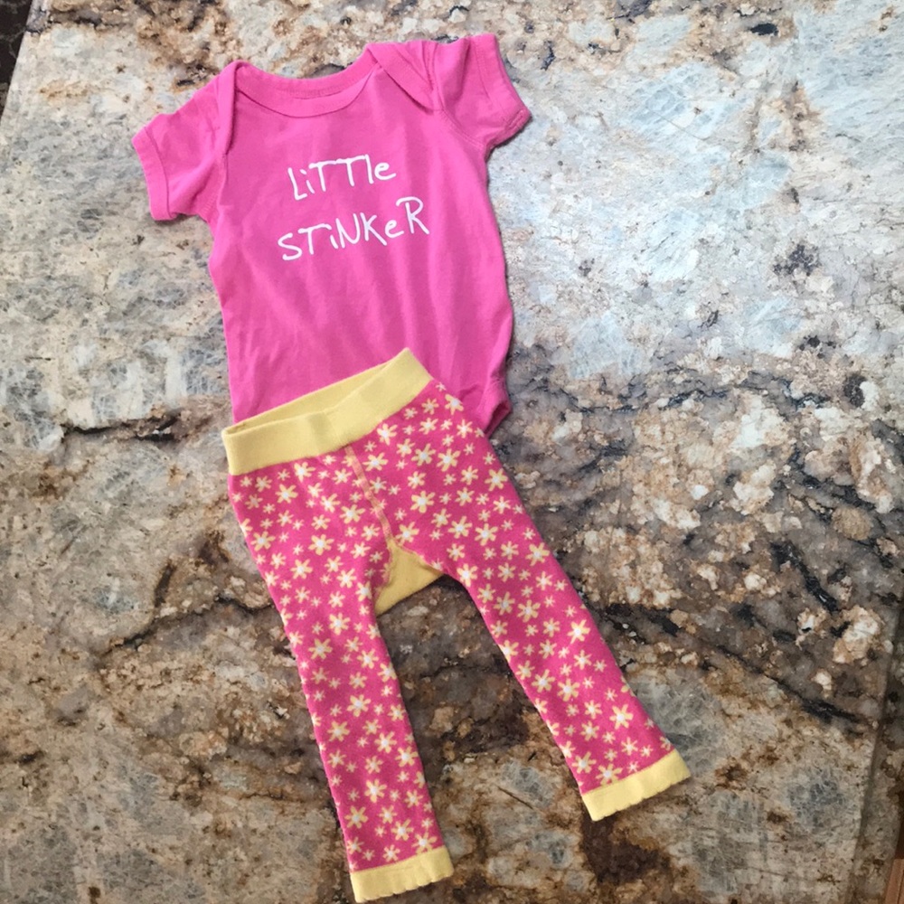 Little Stinker Leggings and Onsie